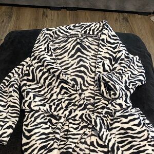PJ Salvage Zebra Print Robe in Black and White